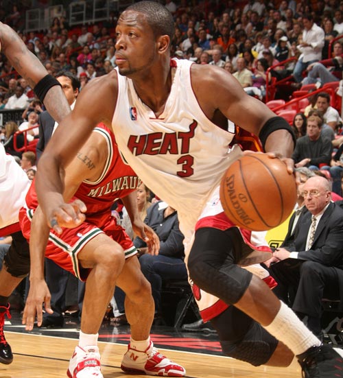 广东队夺得残特奥会乒乓球女子双打TT8-9金牌（广东队在残特奥会乒乓球女双TT8-9项目摘金）