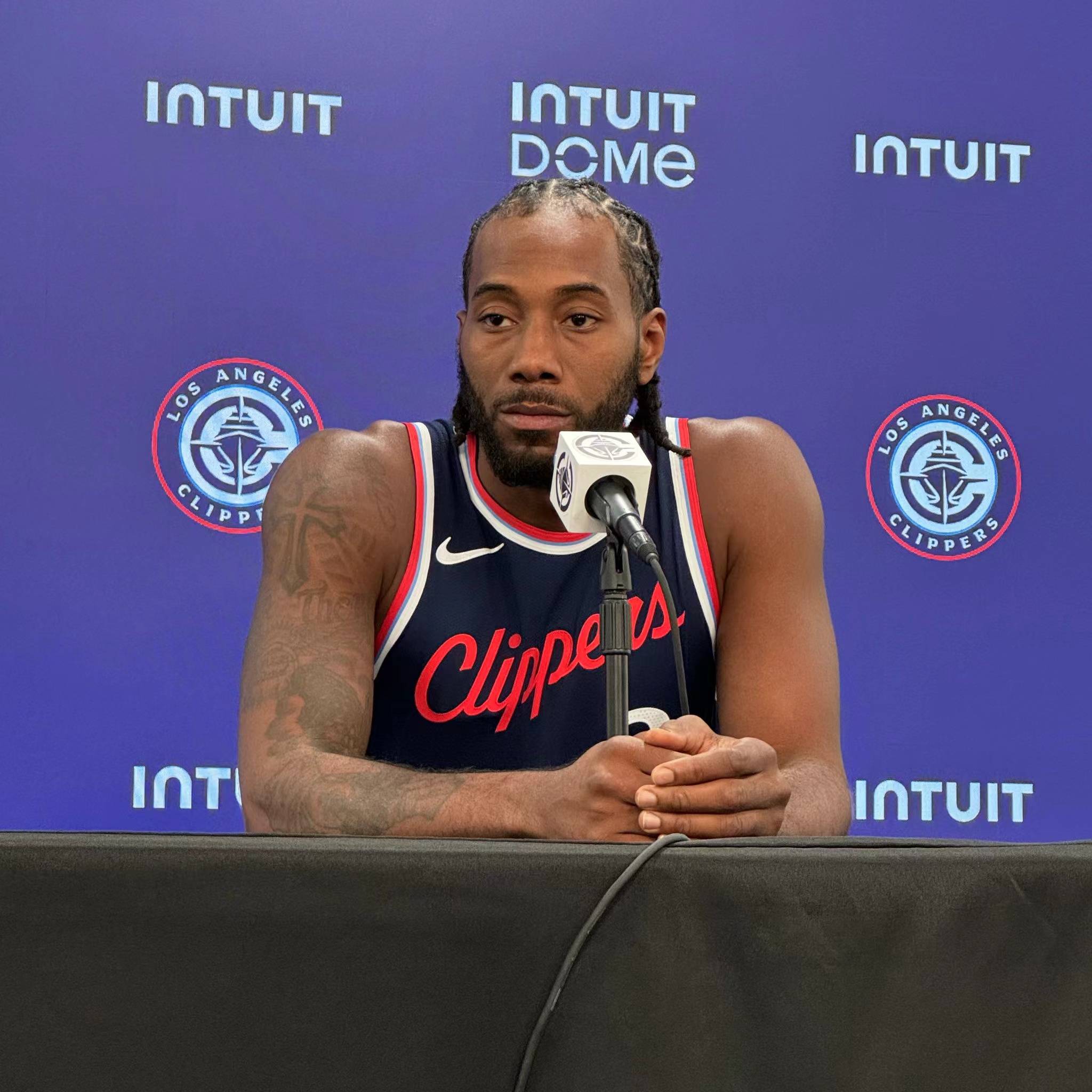 里程碑，徐新已为上海海港出战100场比赛（徐新迎职业里程碑：代表上海海港出战第100场）